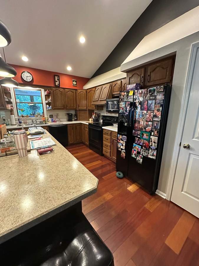 Kitchen before remodel
